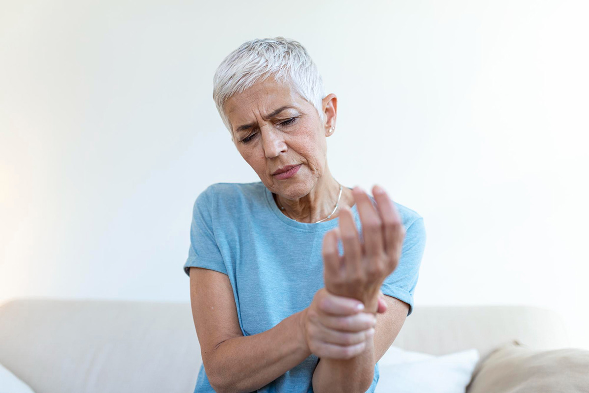 Protect Your Hands: Simple Ways to Avoid Hand Injuries