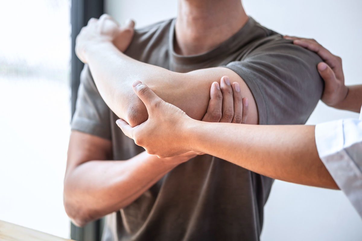 Avoid These Common Mistakes After a Shoulder Injury
