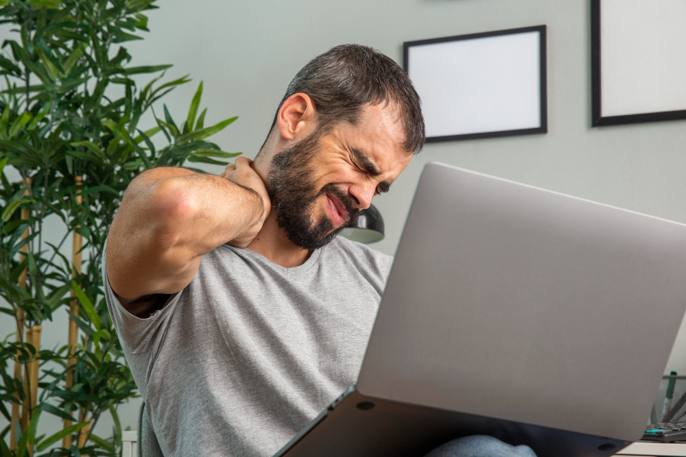 Exploring the Causes of Neck Pain and Best Treatment Options