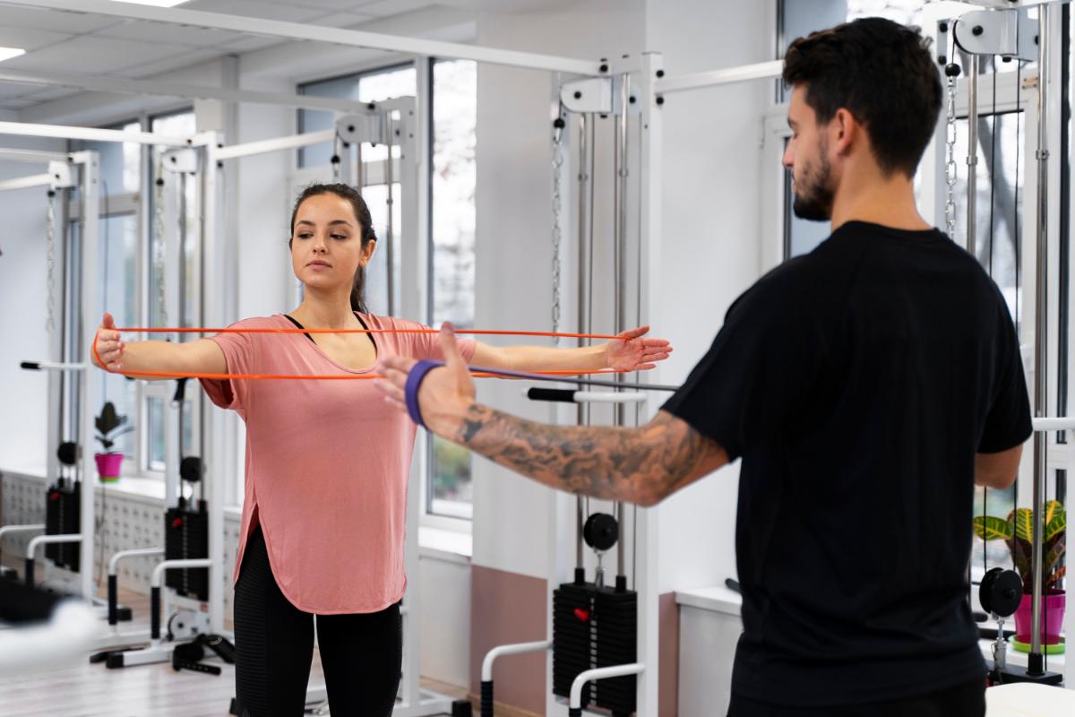 What Does a Personal Trainer Do?