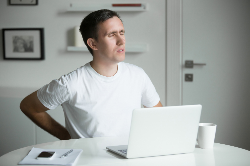 The Effects of Poor Posture on the Body and How Physiotherapy Can Help