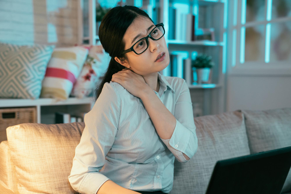 Understanding the Effects of Poor Posture on the Body