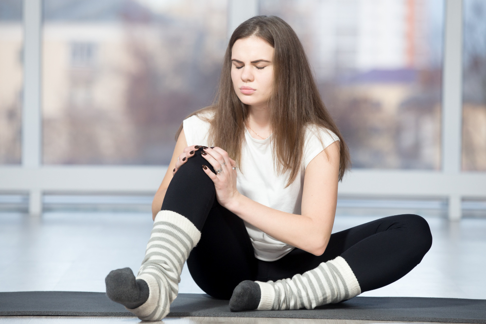 Managing Adolescent Knee Pain: A Guide for Parents and Teens
